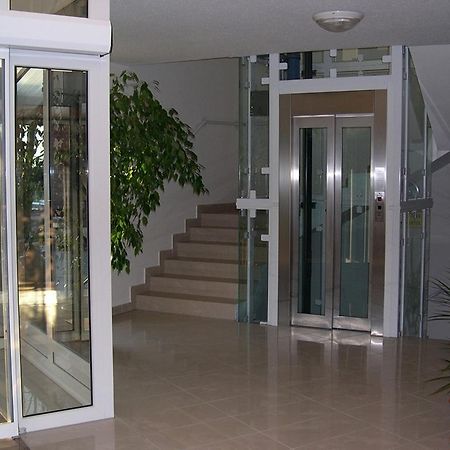 Отель Pontis Биаторбадь Экстерьер фото